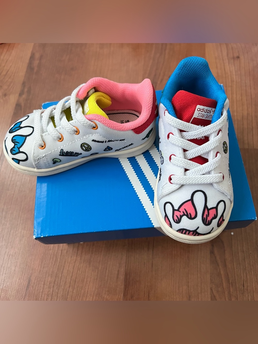 adidas baby White Canvas Sneakers with Pink, Blue, Yellow and Red Accents